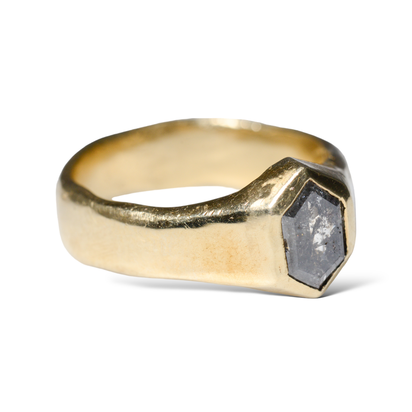 Nyx Ring