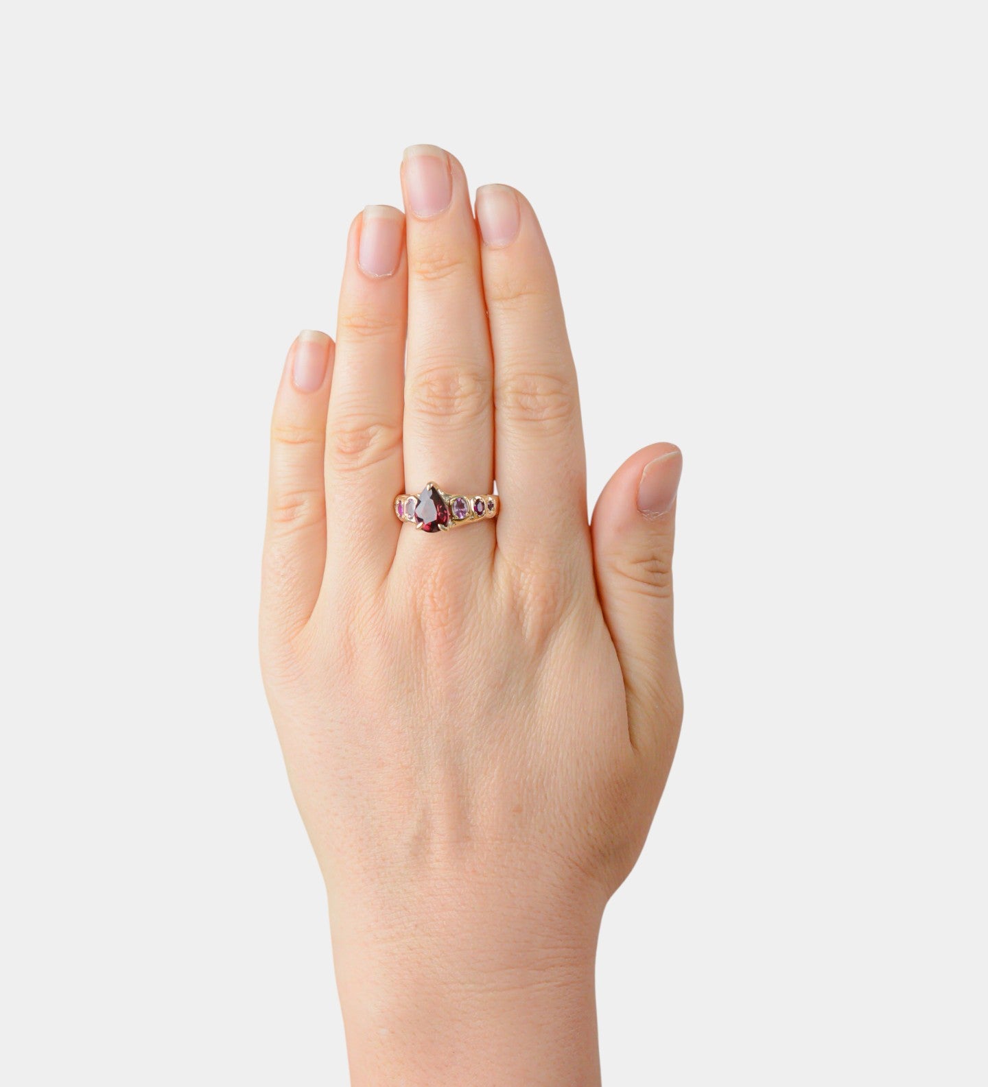 Madame Ring