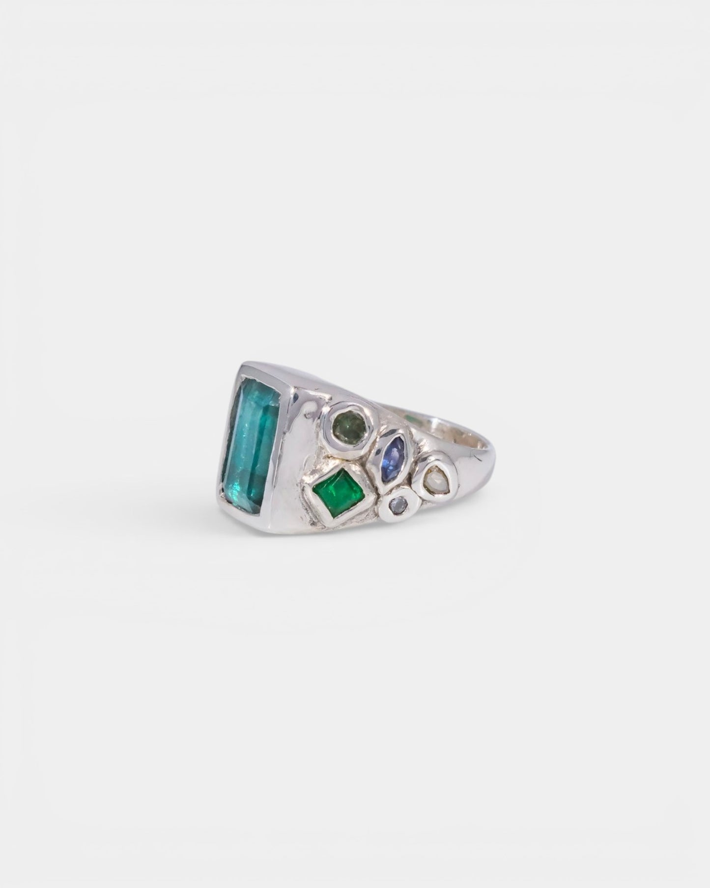 Rosette Signet Ring