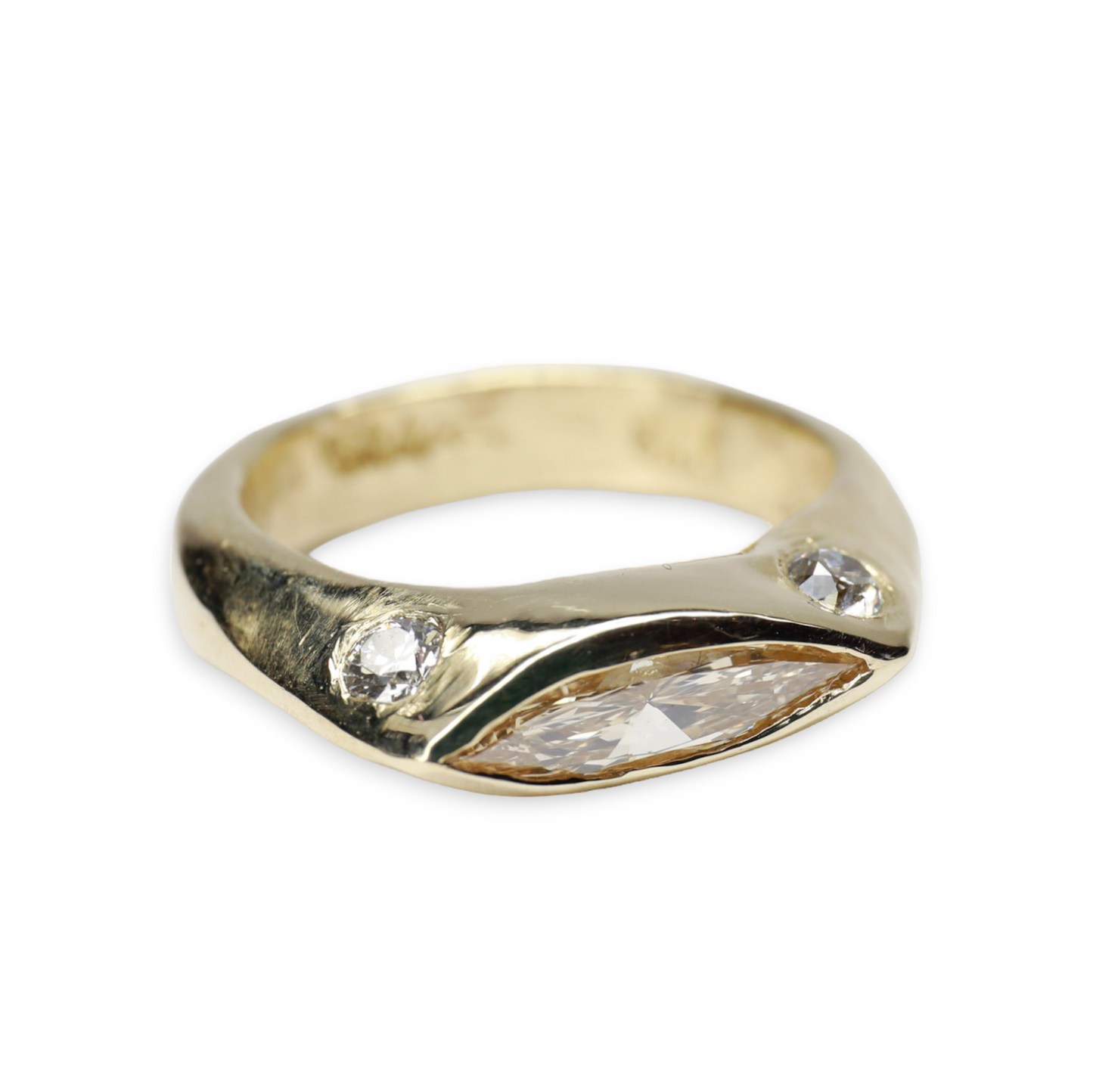 Flying Ship Ring