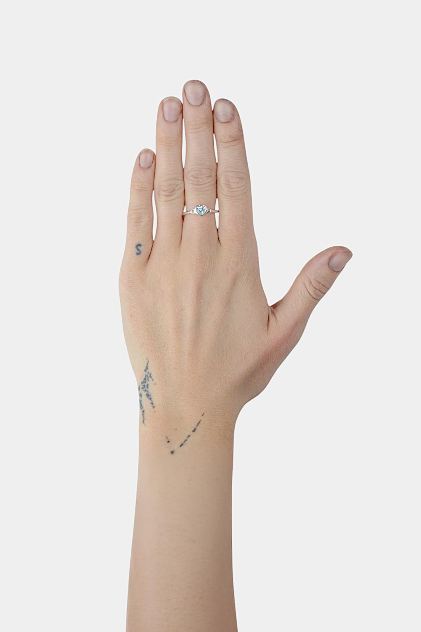 Tiny Heart Ring