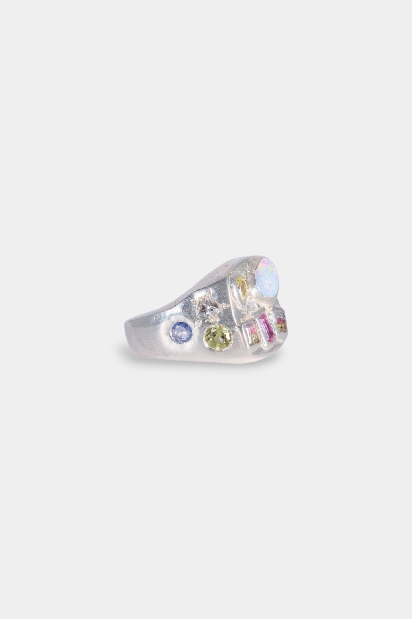 Absolutely Everything Signet