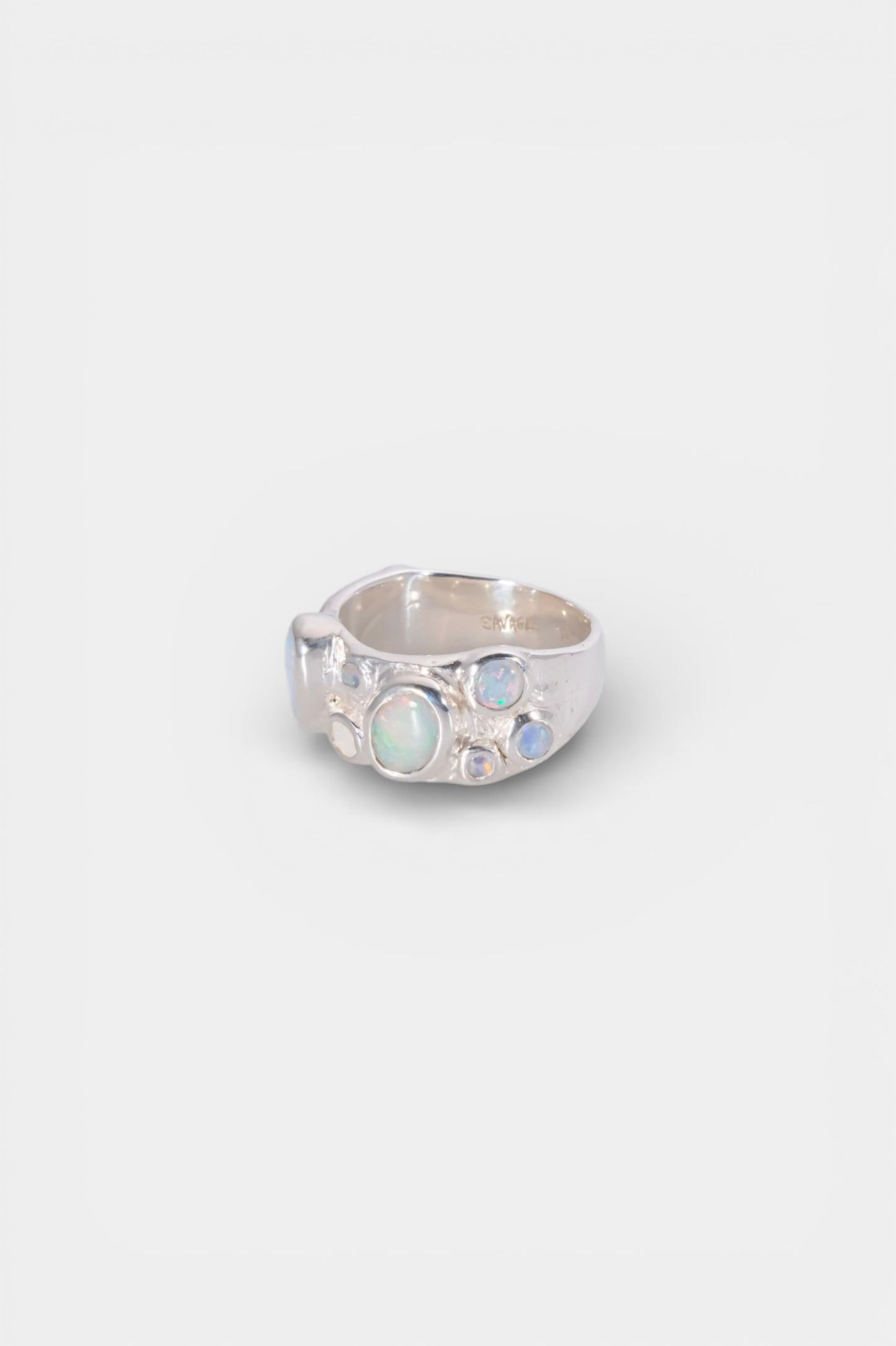 Auricle Scatter Band