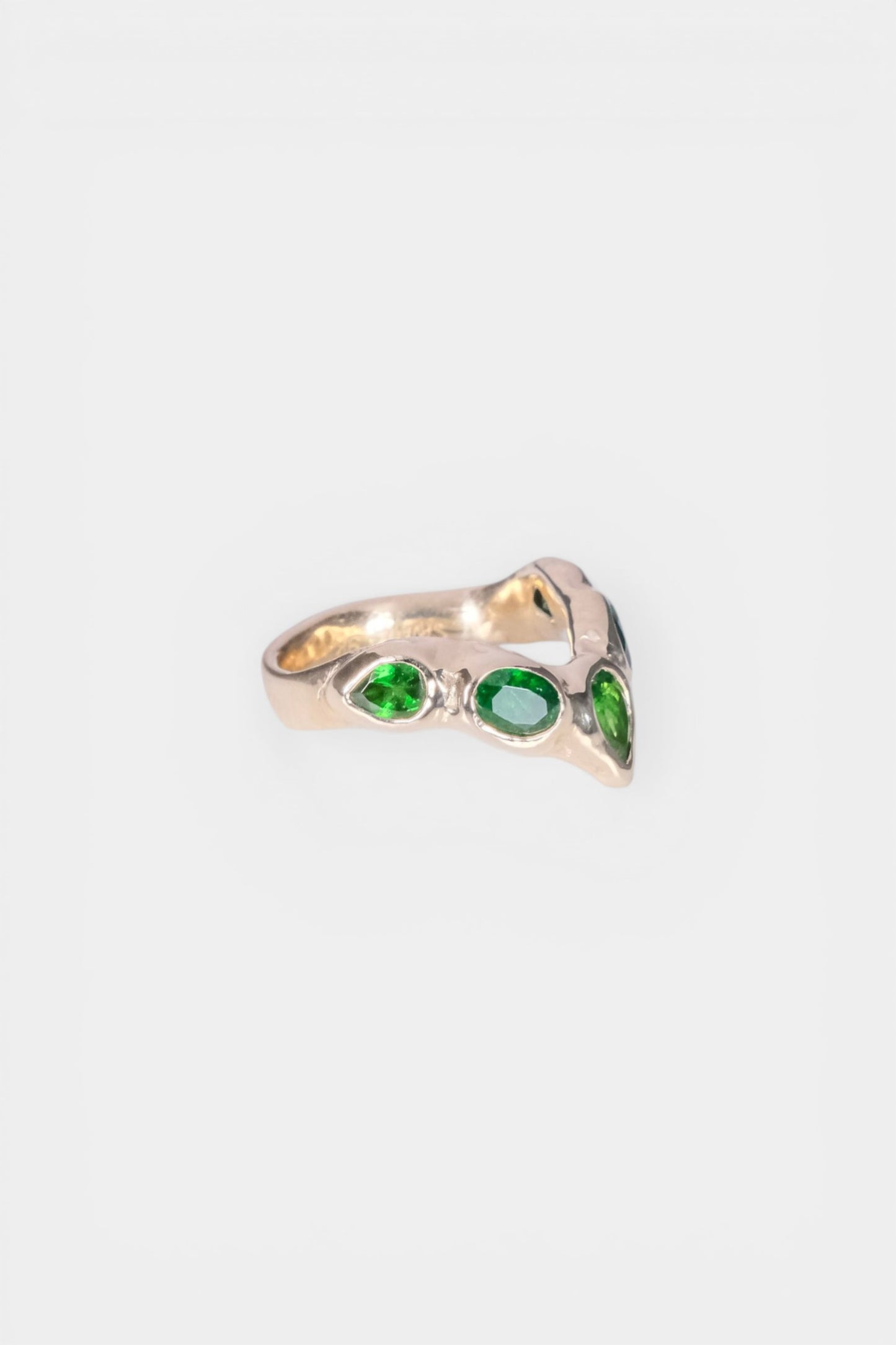 Retrograde Ring