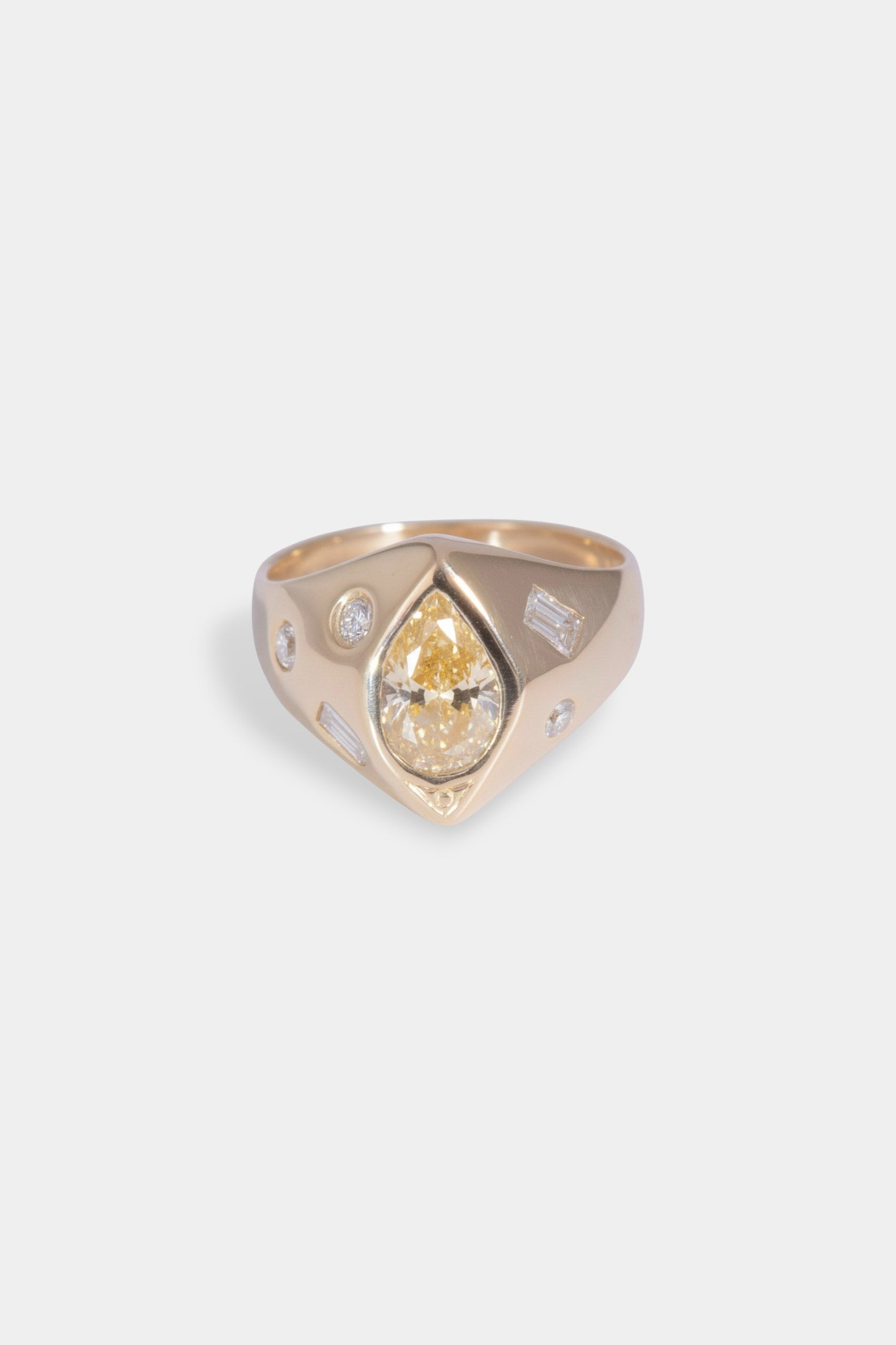 Ricca Ring