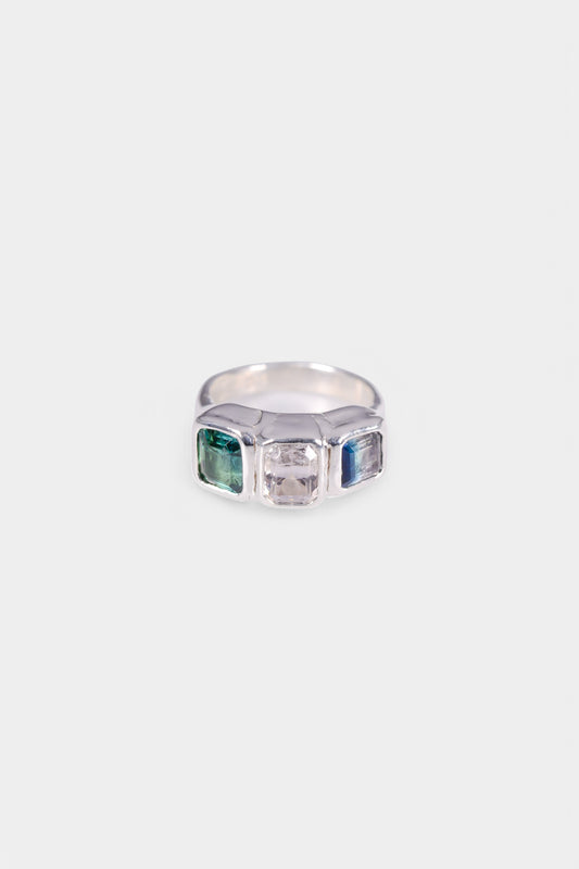 Staggered Ring