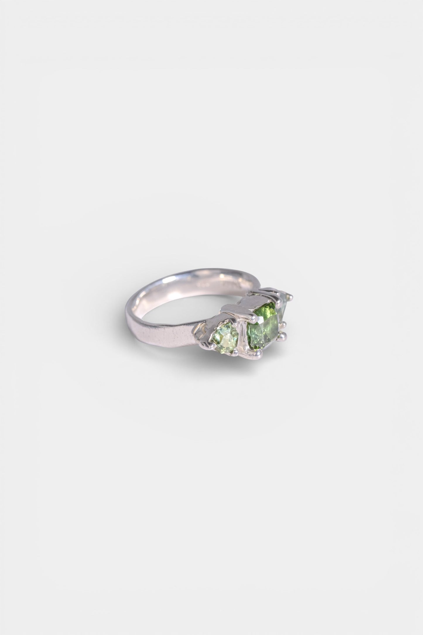 Parti Favour Ring