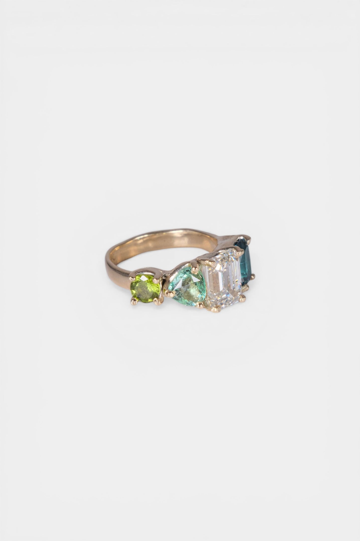Equinox Ring