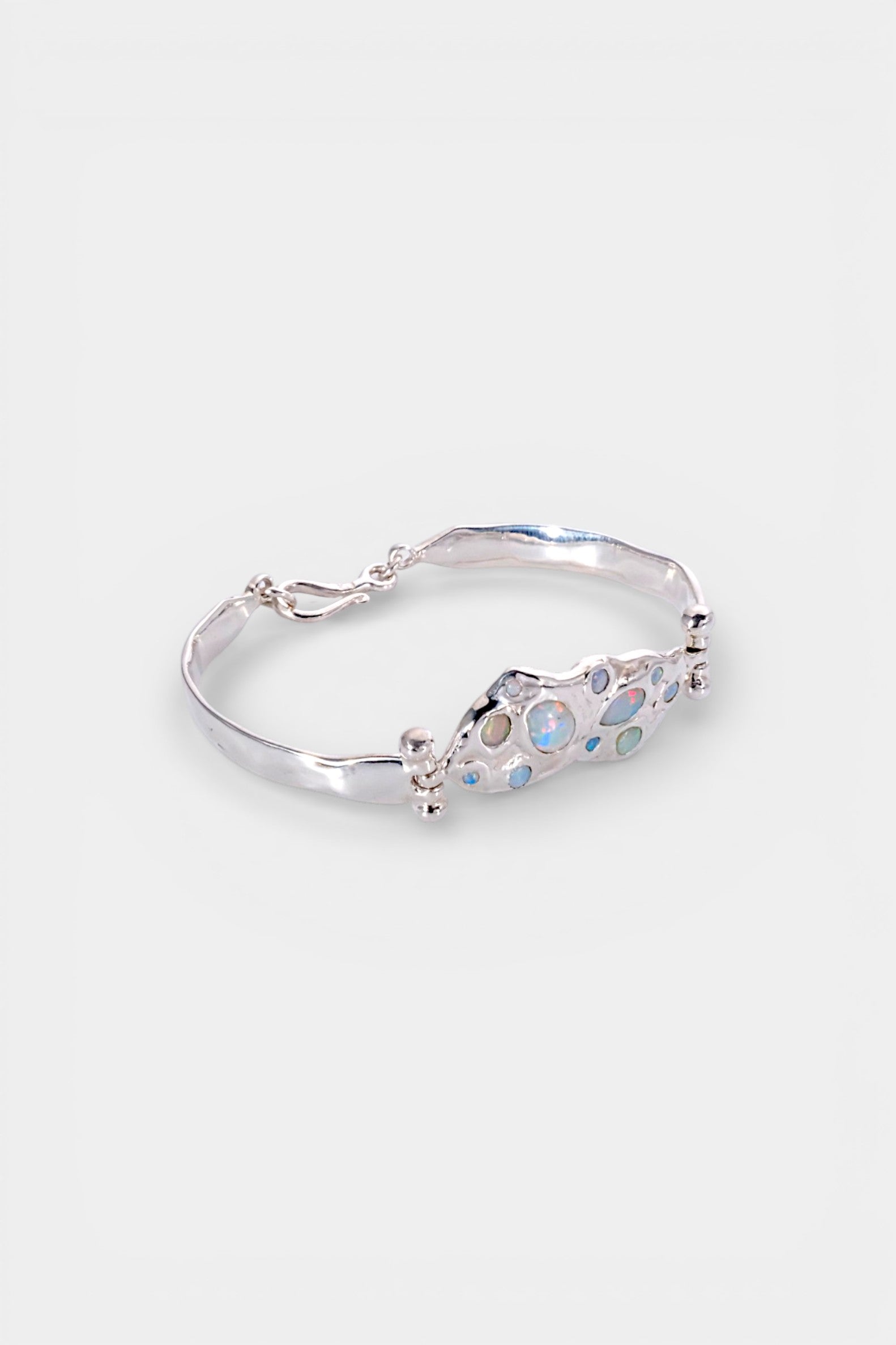 Plumage Scatter Bracelet