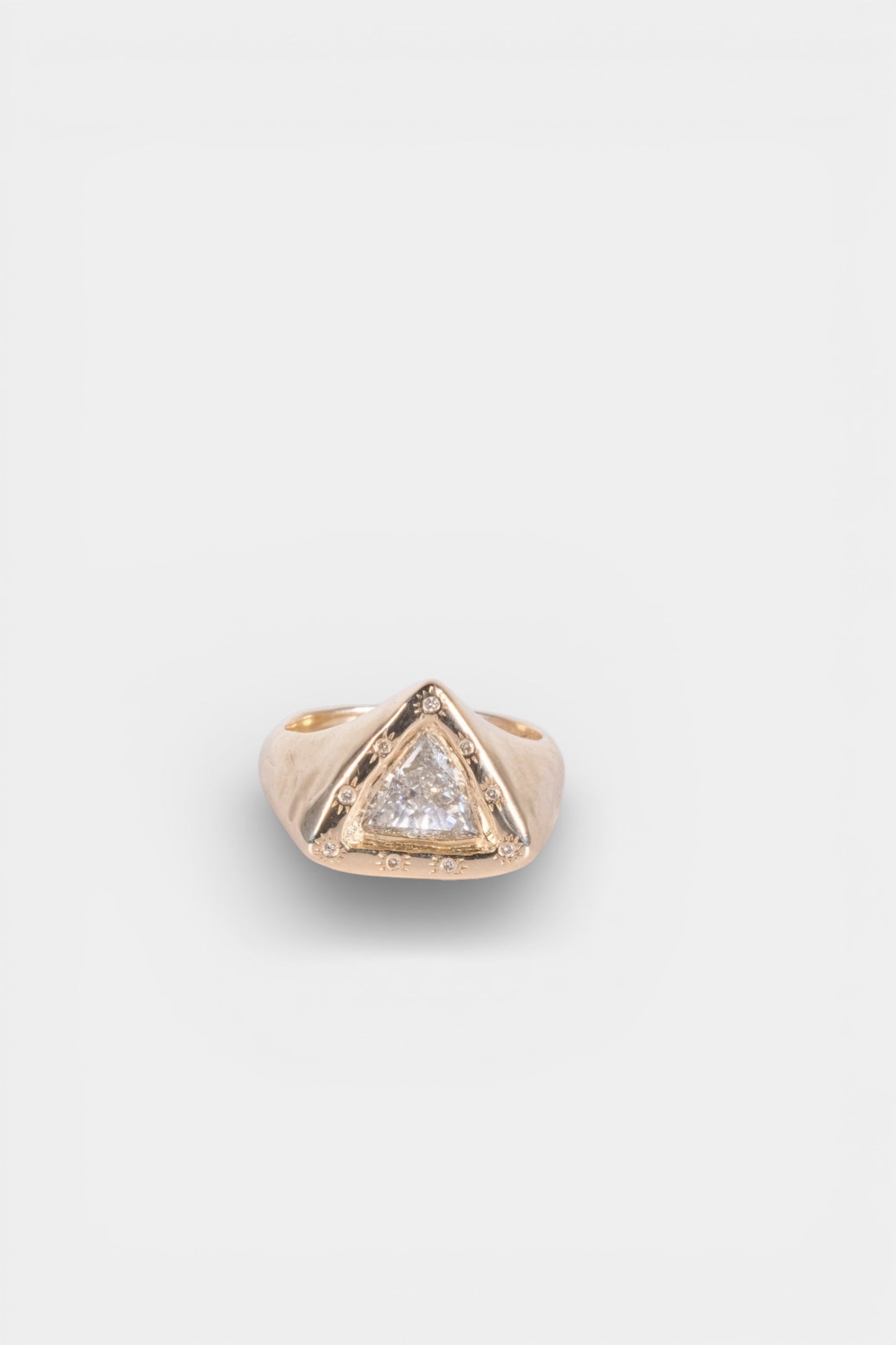 Adagio Ring