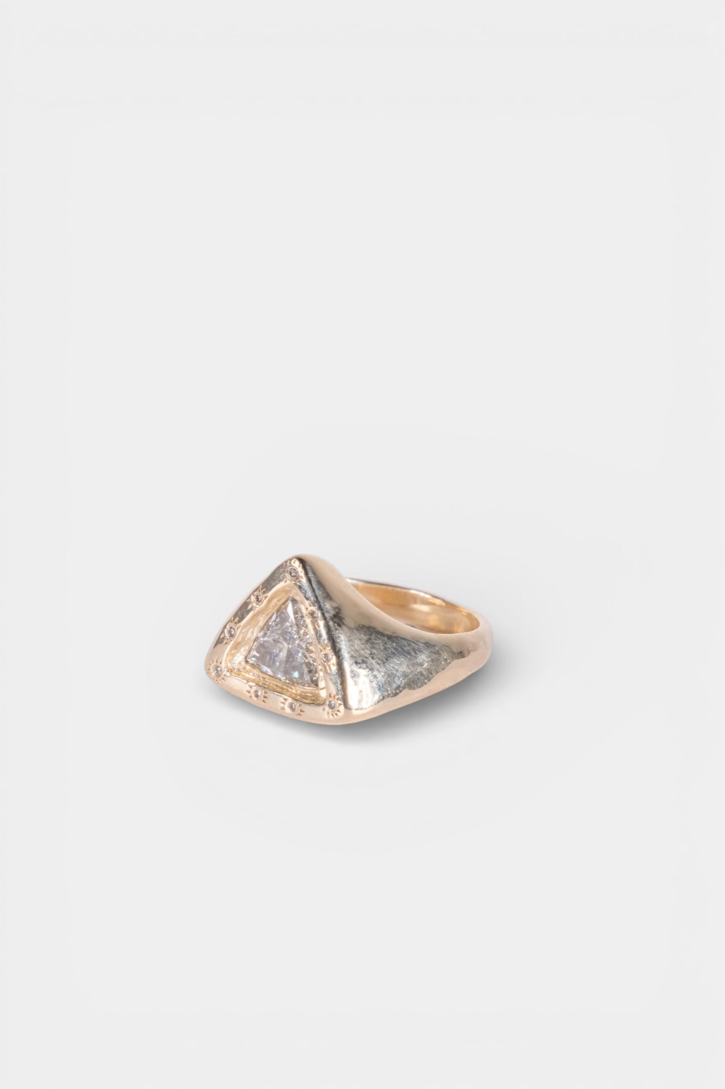 Adagio Ring