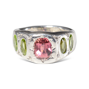 Balanced Signet Ring