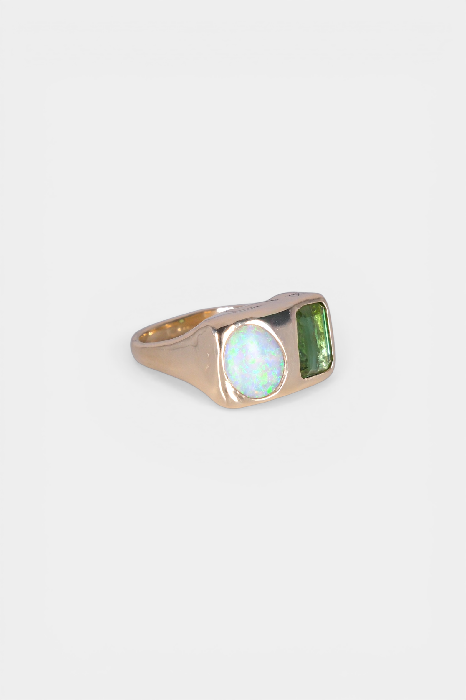Solaris Ring