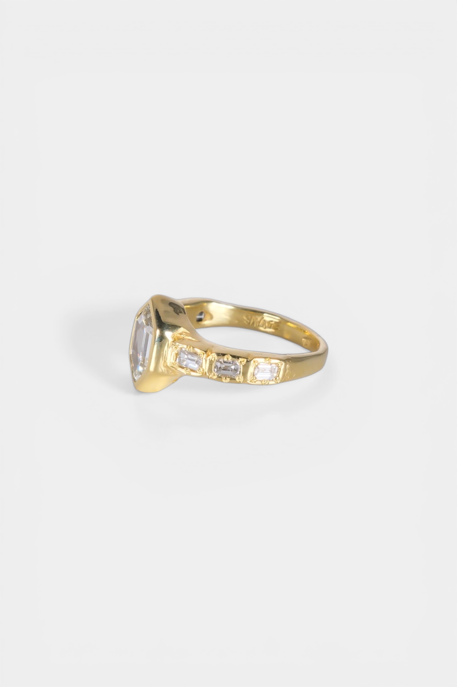 Hyperion Ring