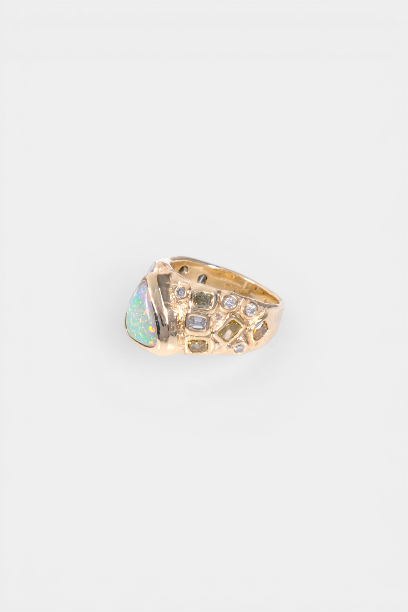 International Treasure Ring