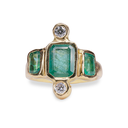 Tubby Emerald Ring
