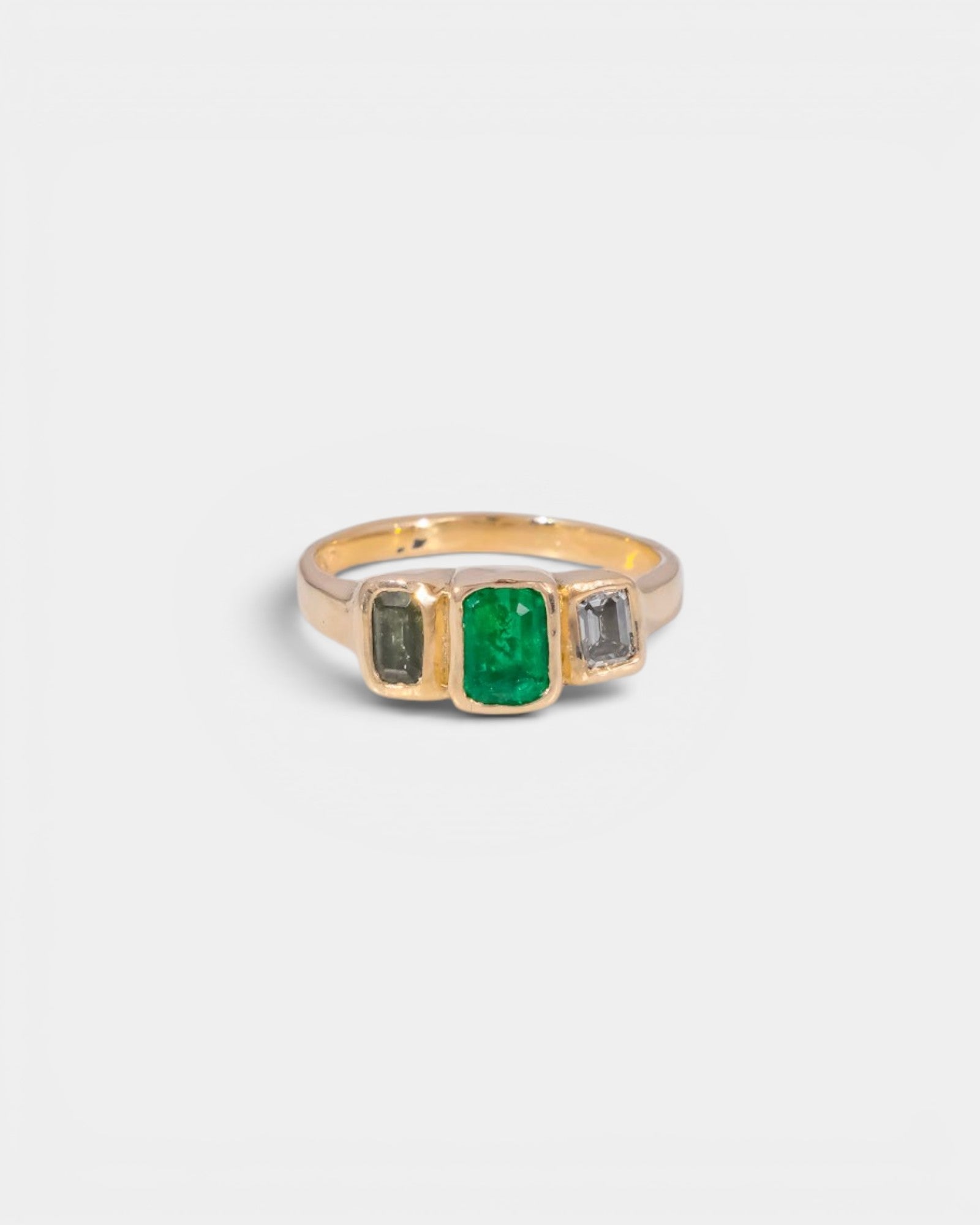 Apple Jax Ring