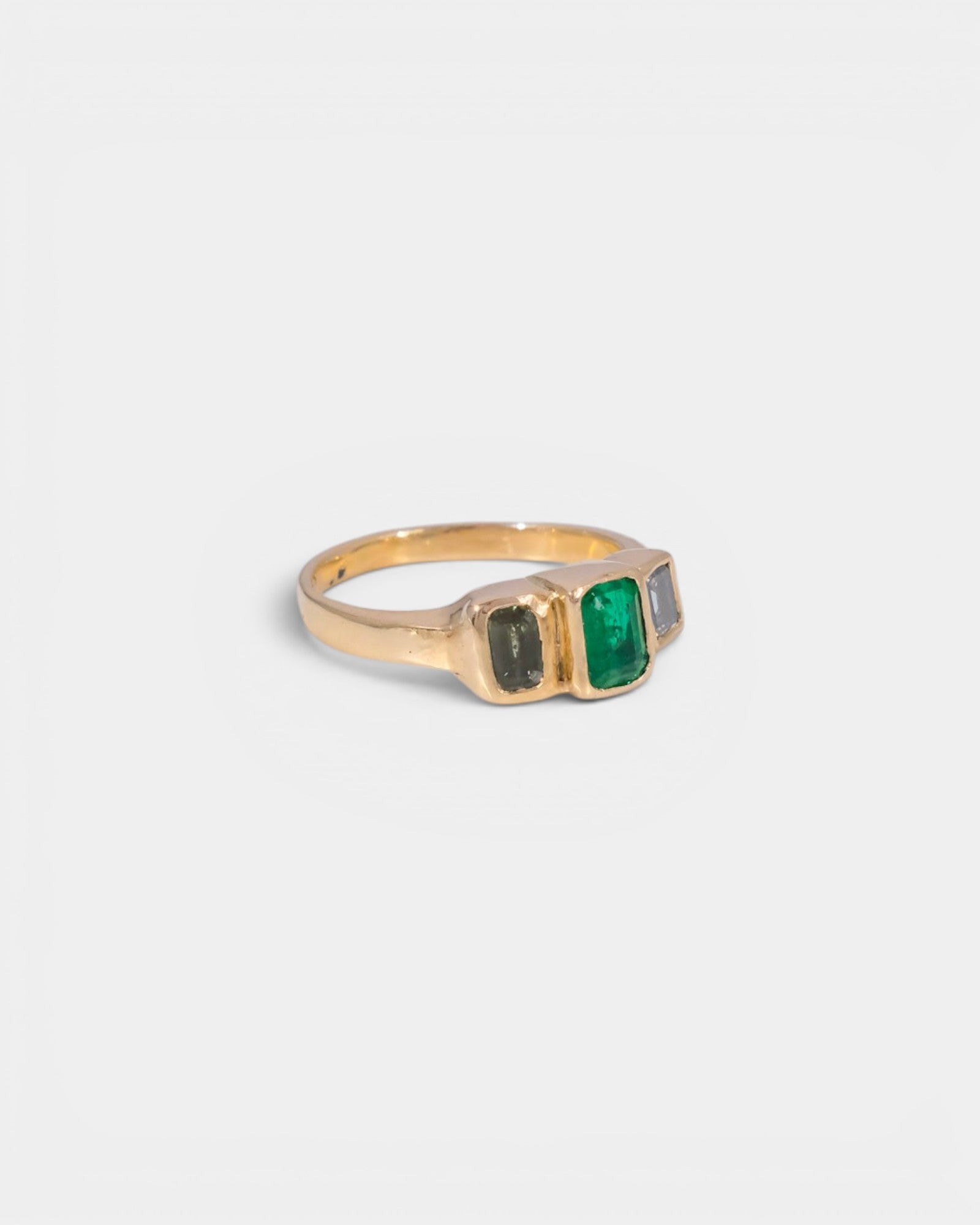 Apple Jax Ring