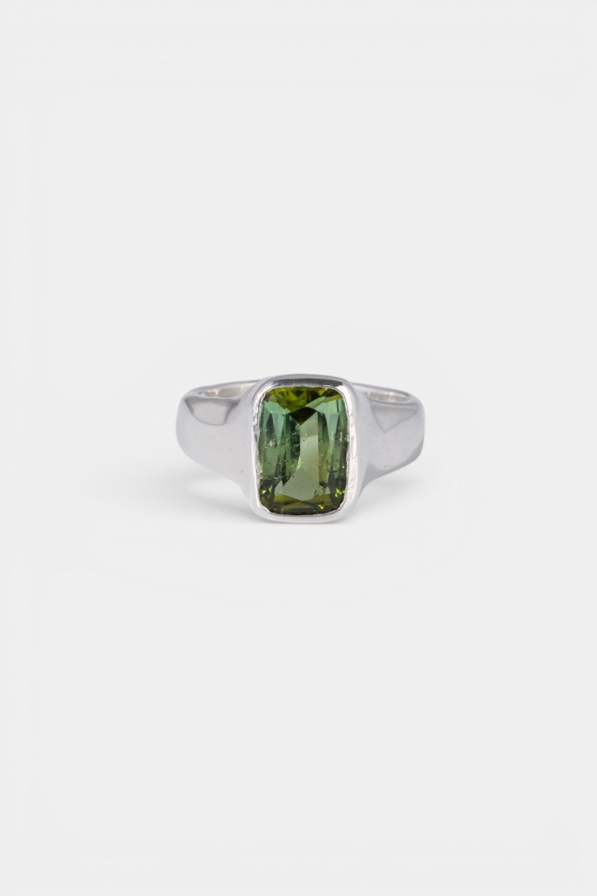 Barrel Signet Ring