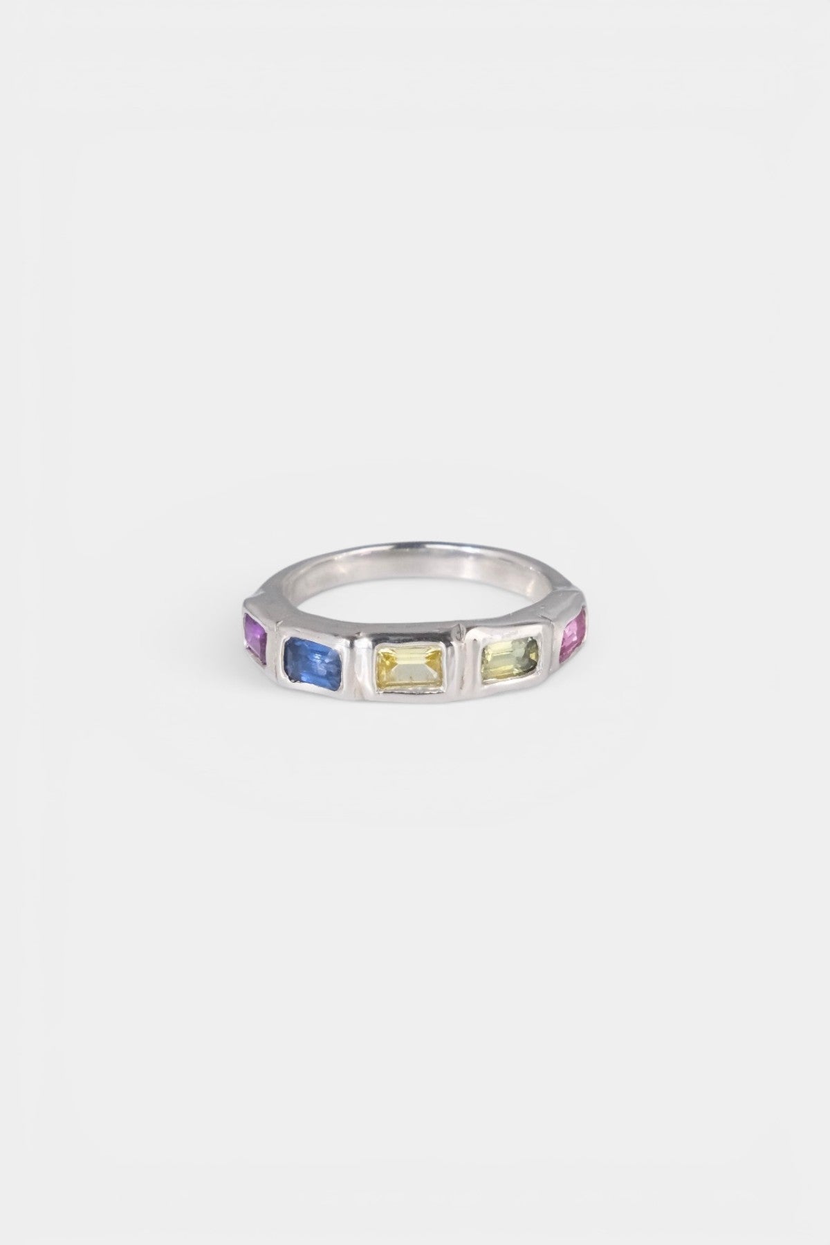 Her Light Ring
