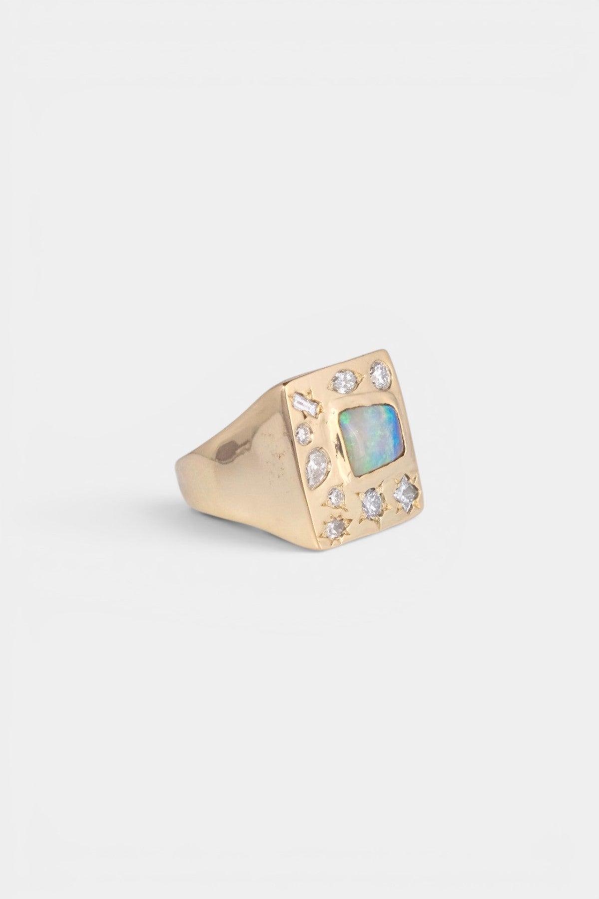 Stereo Sound Signet Ring