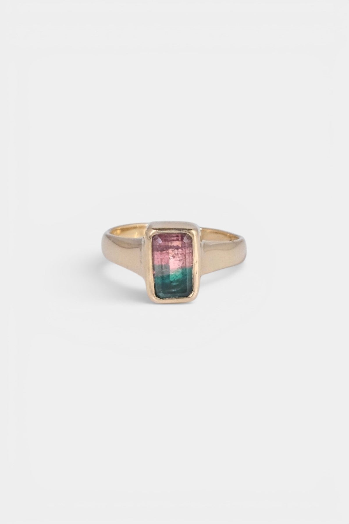 Comes And Goes Ring