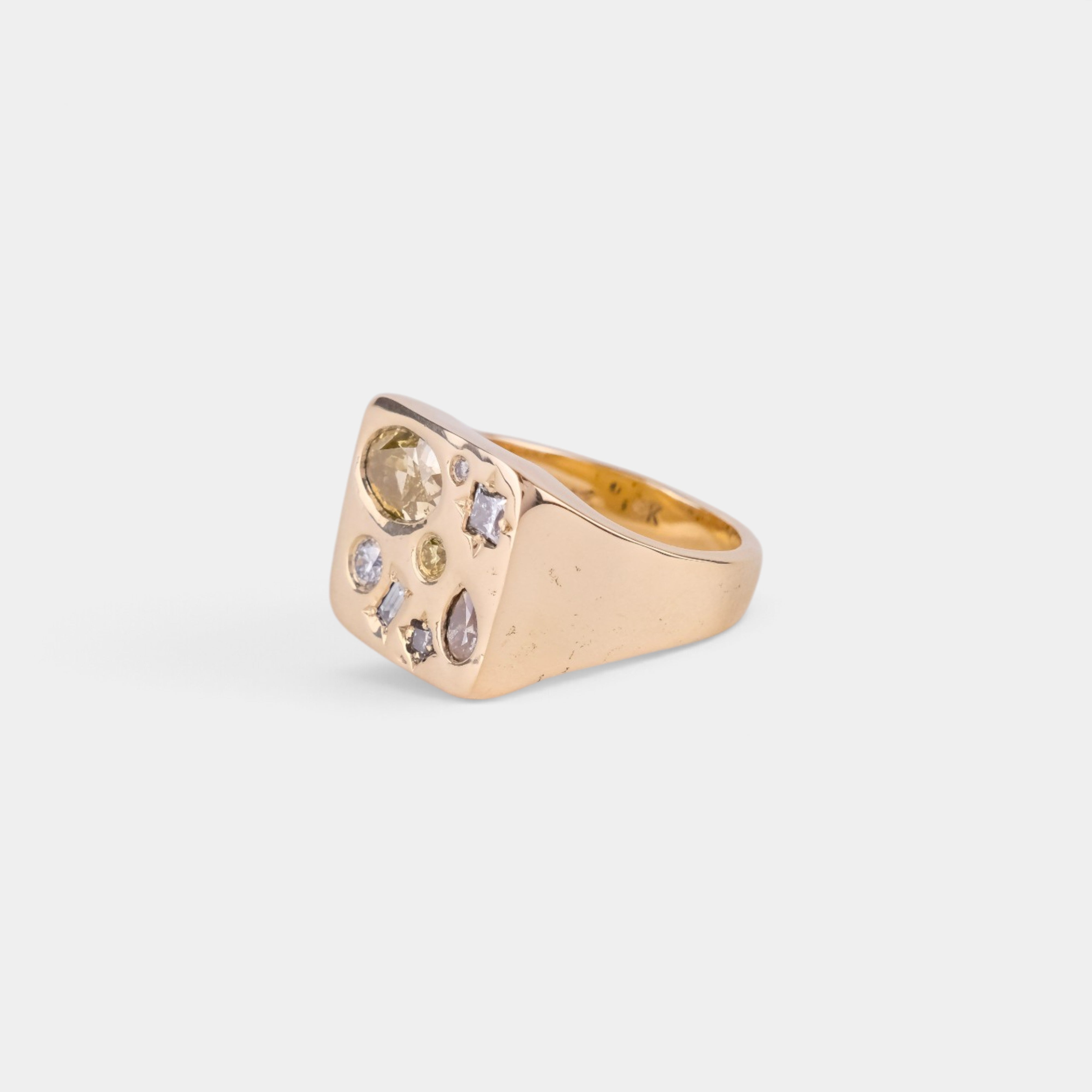Like Confetti Signet Ring