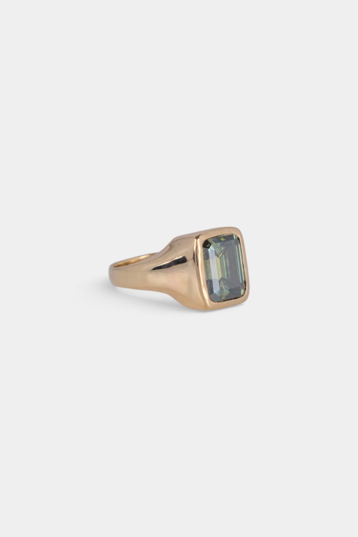 Sweet Magnolia Ring