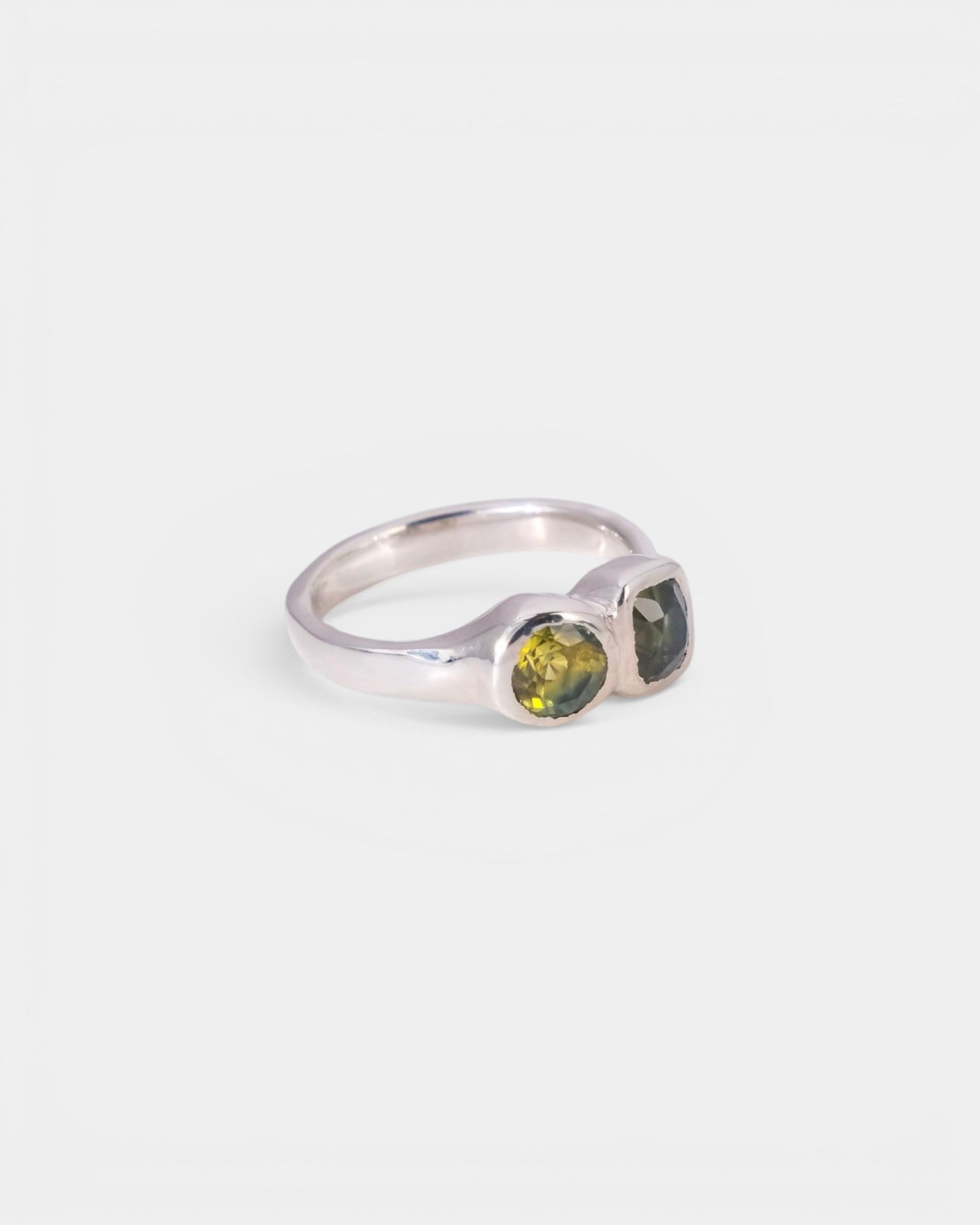 Saboteur Ring
