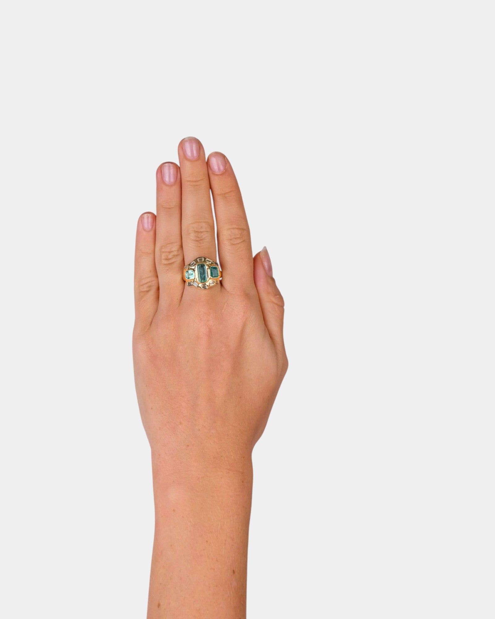 Homunculus Ring