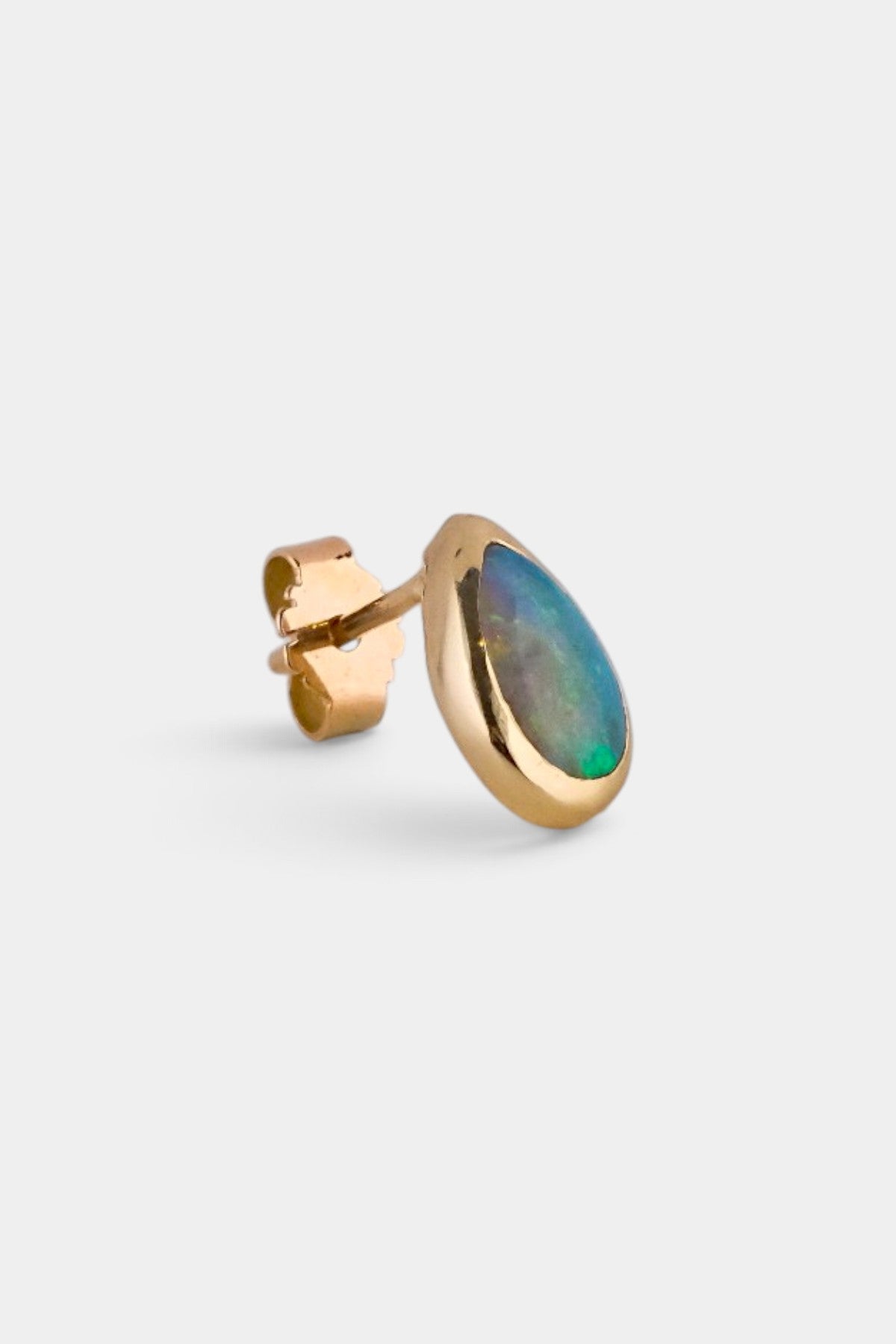 Starting Line Opal Stud