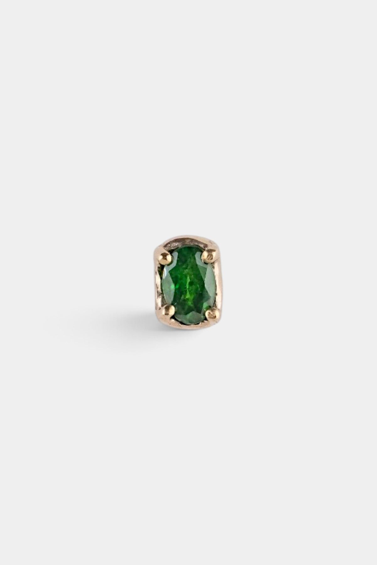 Fly Solo Emerald Stud