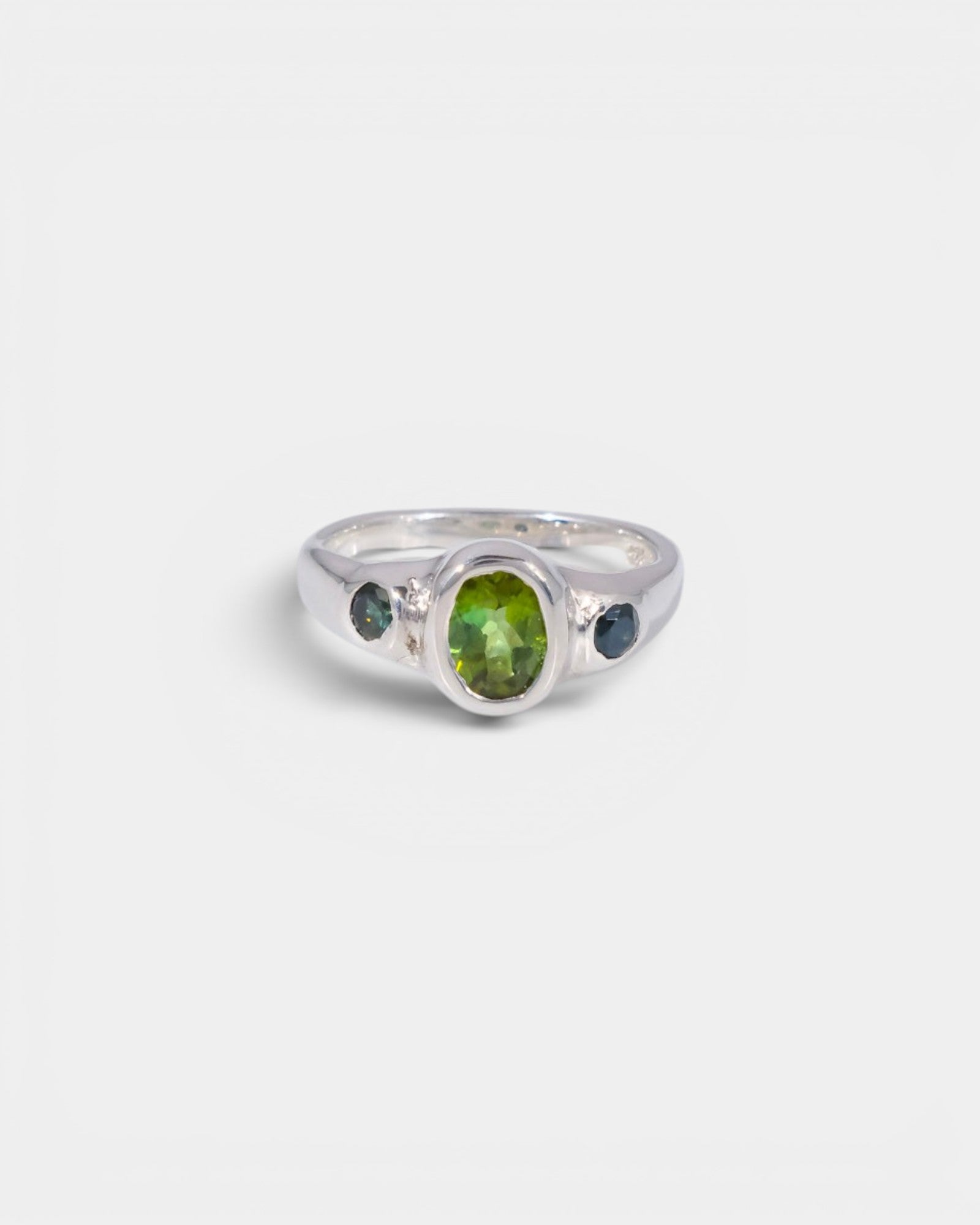 Arachna Trio Ring