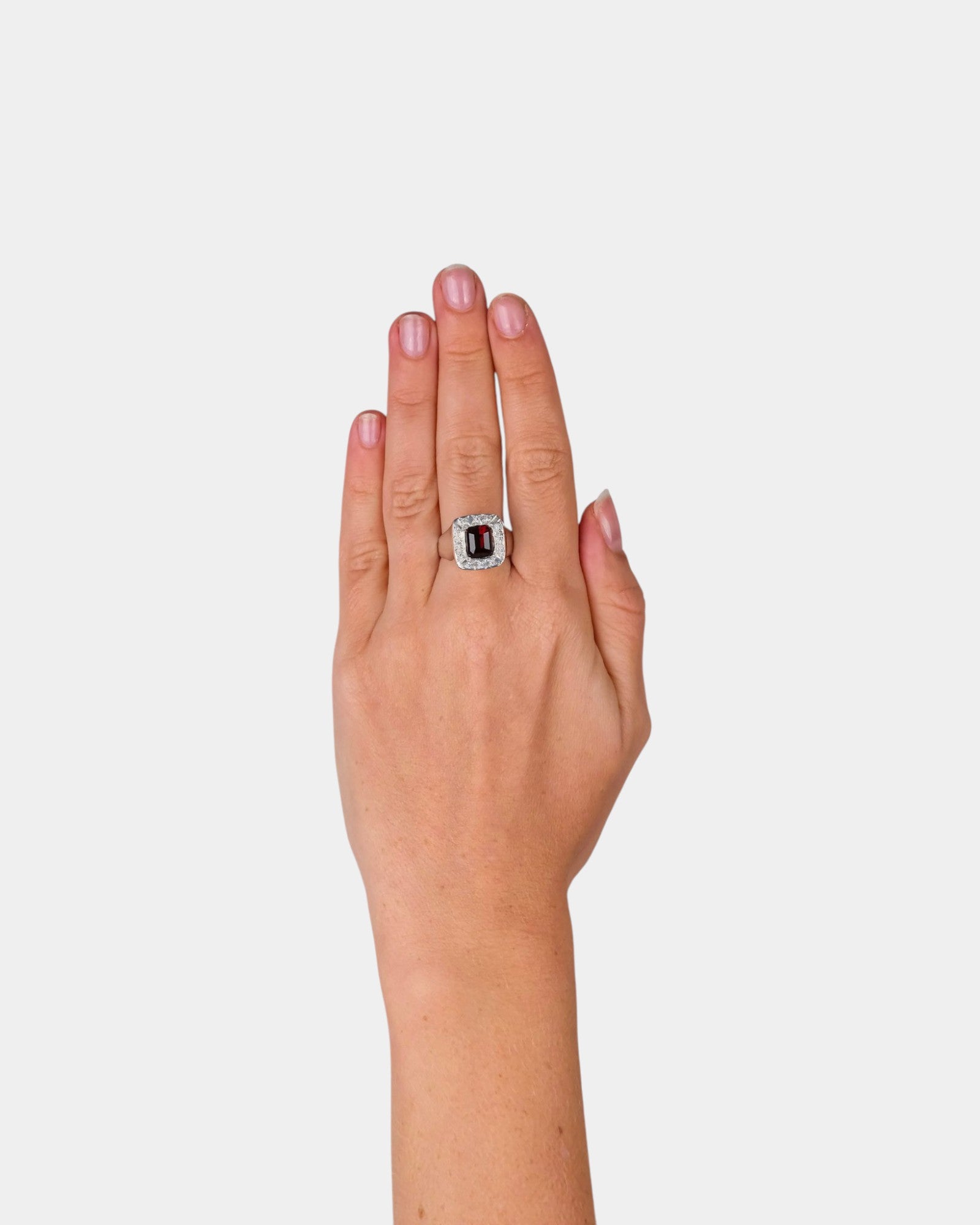 Corazon Signet Ring
