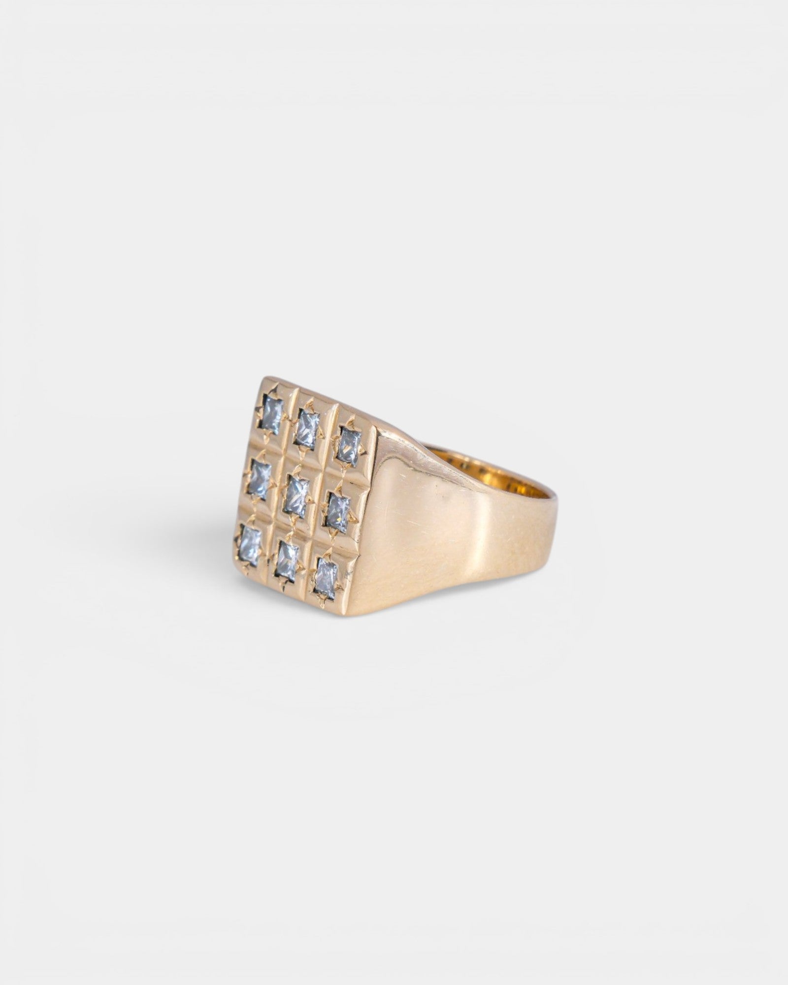 Cuyahoga Signet Ring
