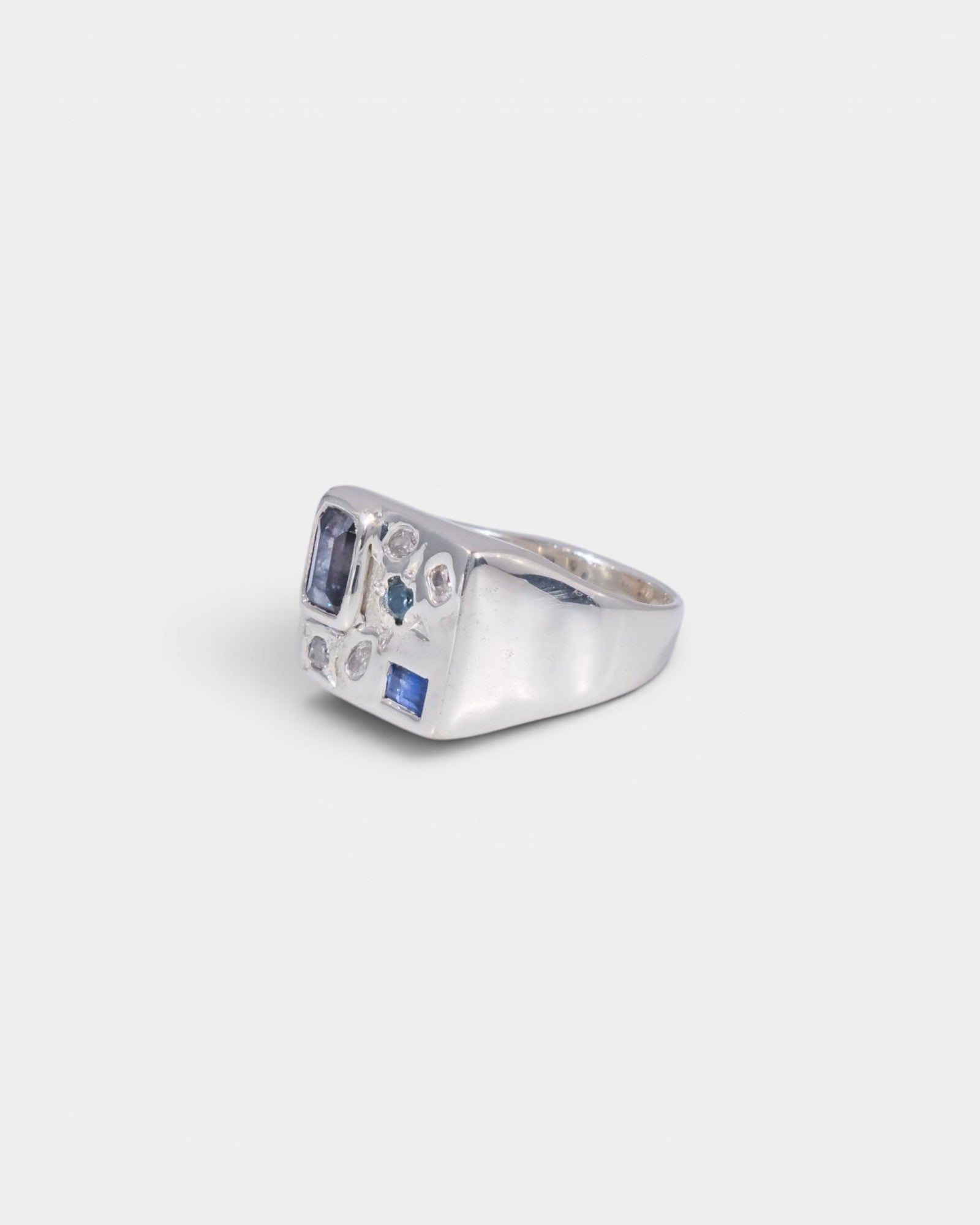 Coco Rough Signet Ring