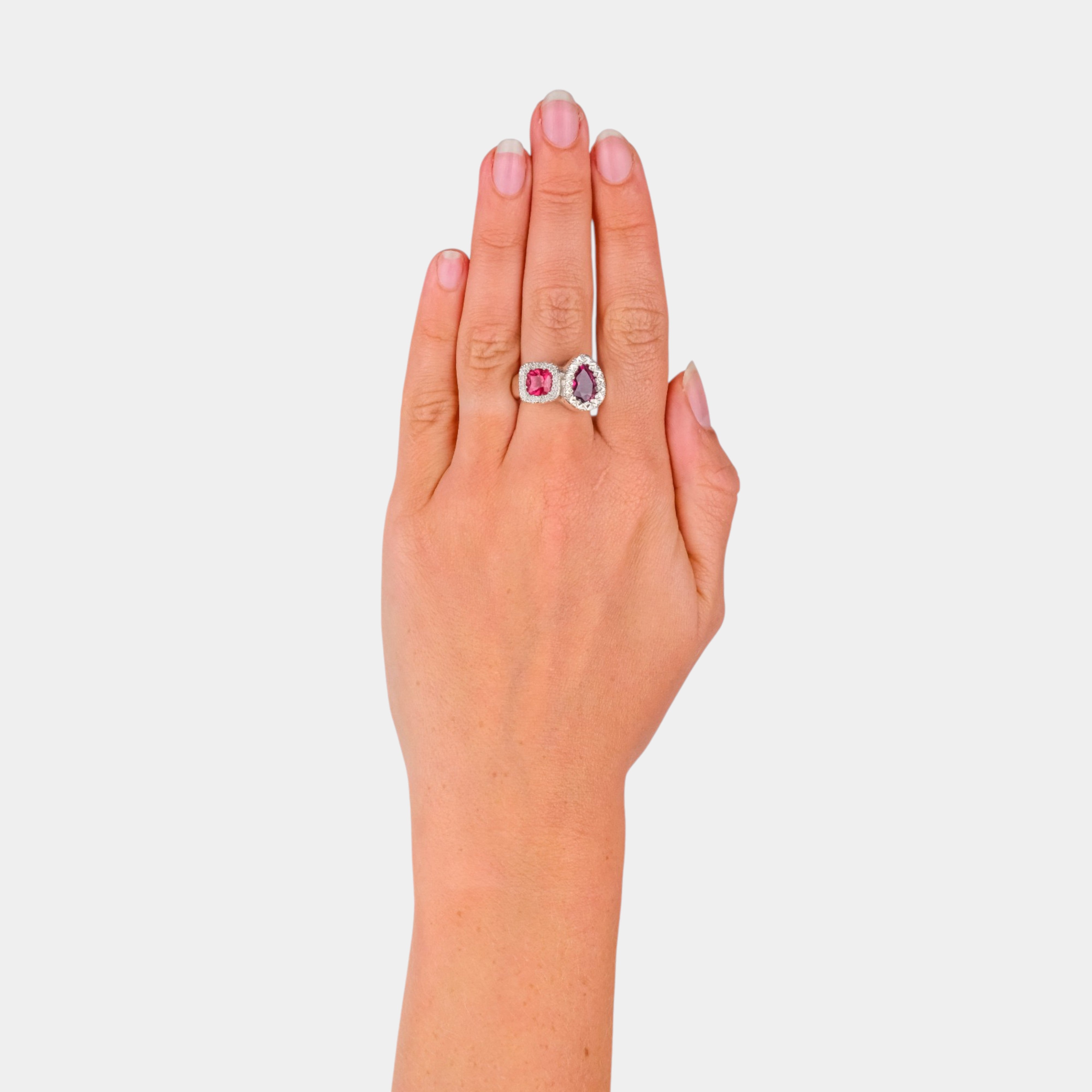 Dame Beso Ring