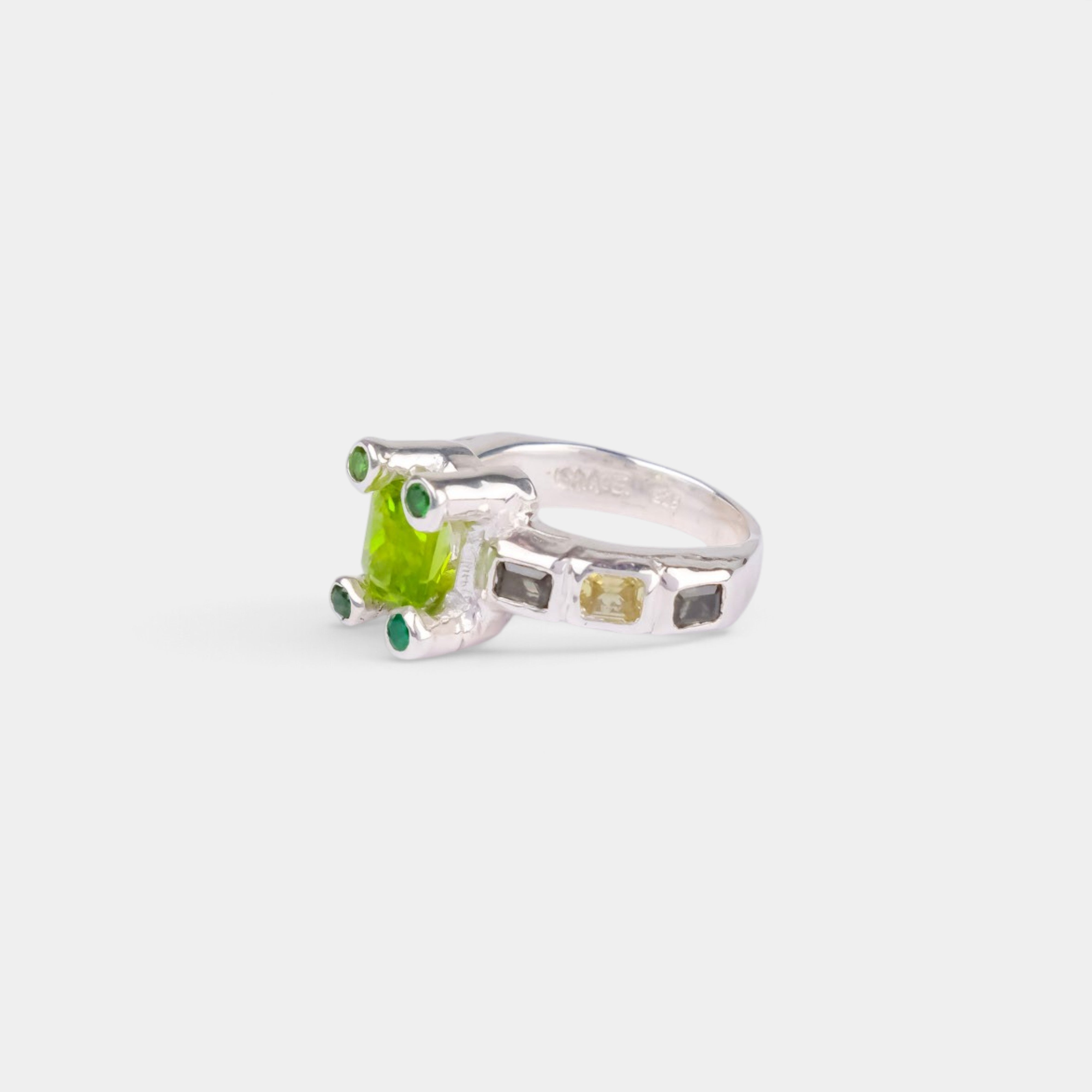 Absynthe Ring