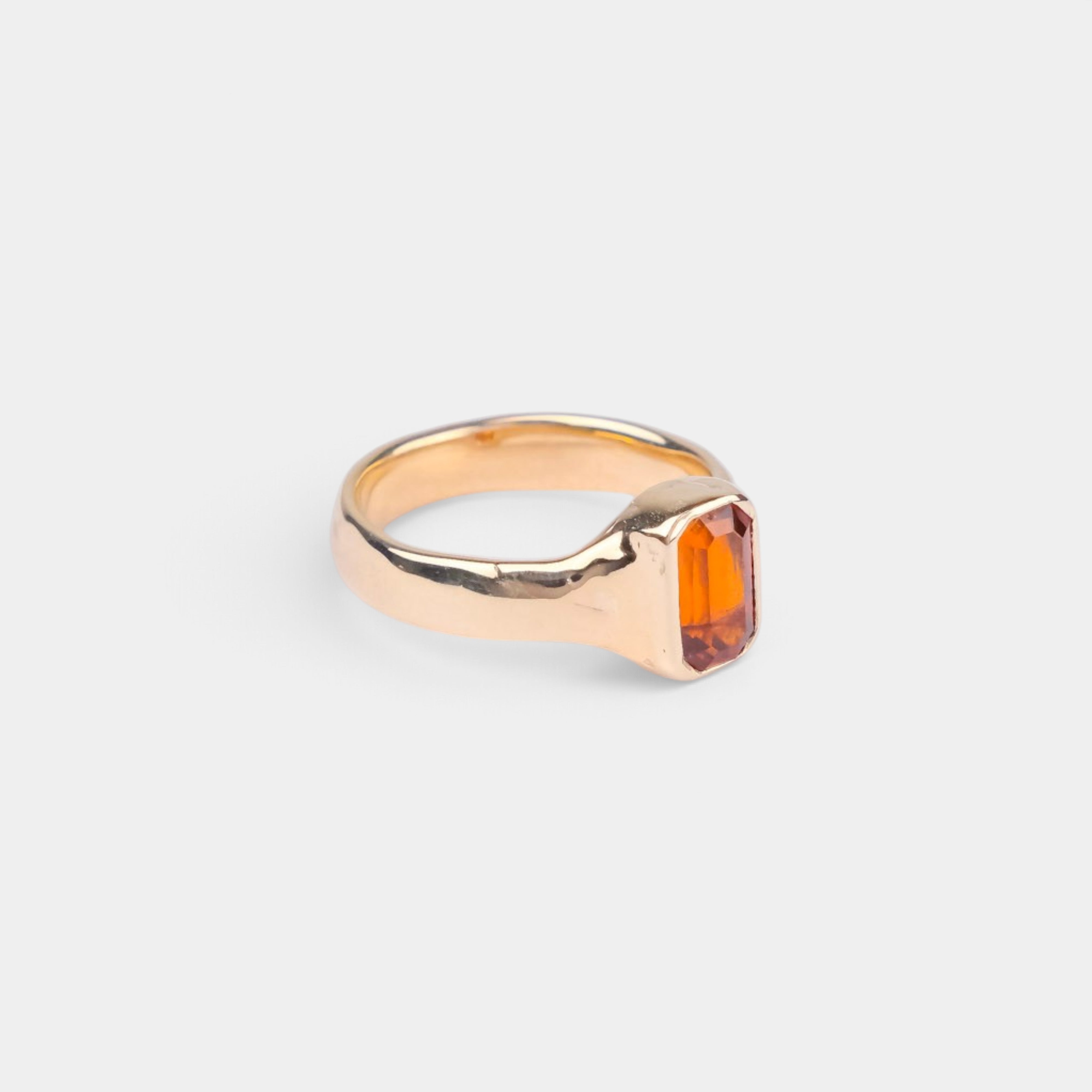 Ricochet Ring