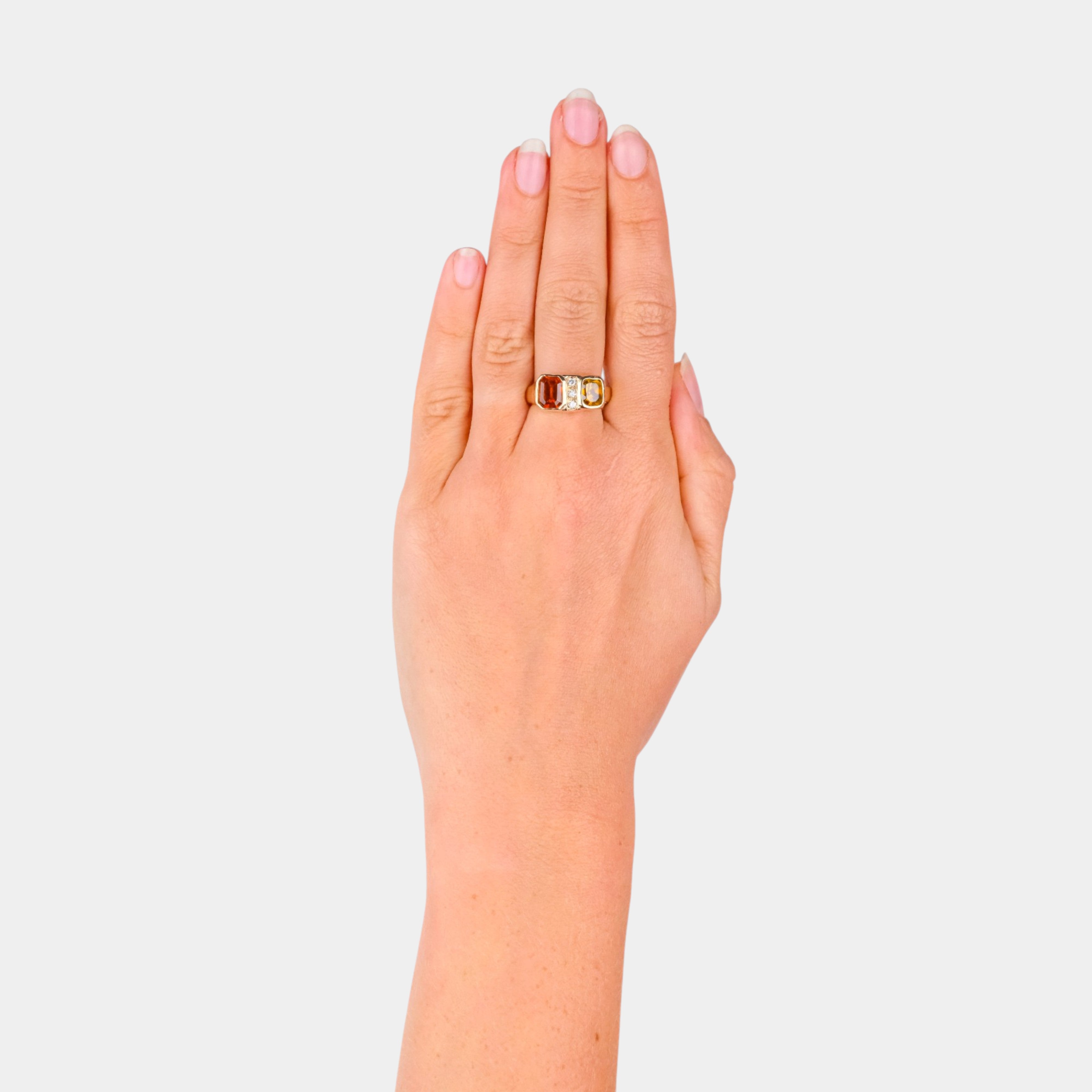 Hypercharged Ring
