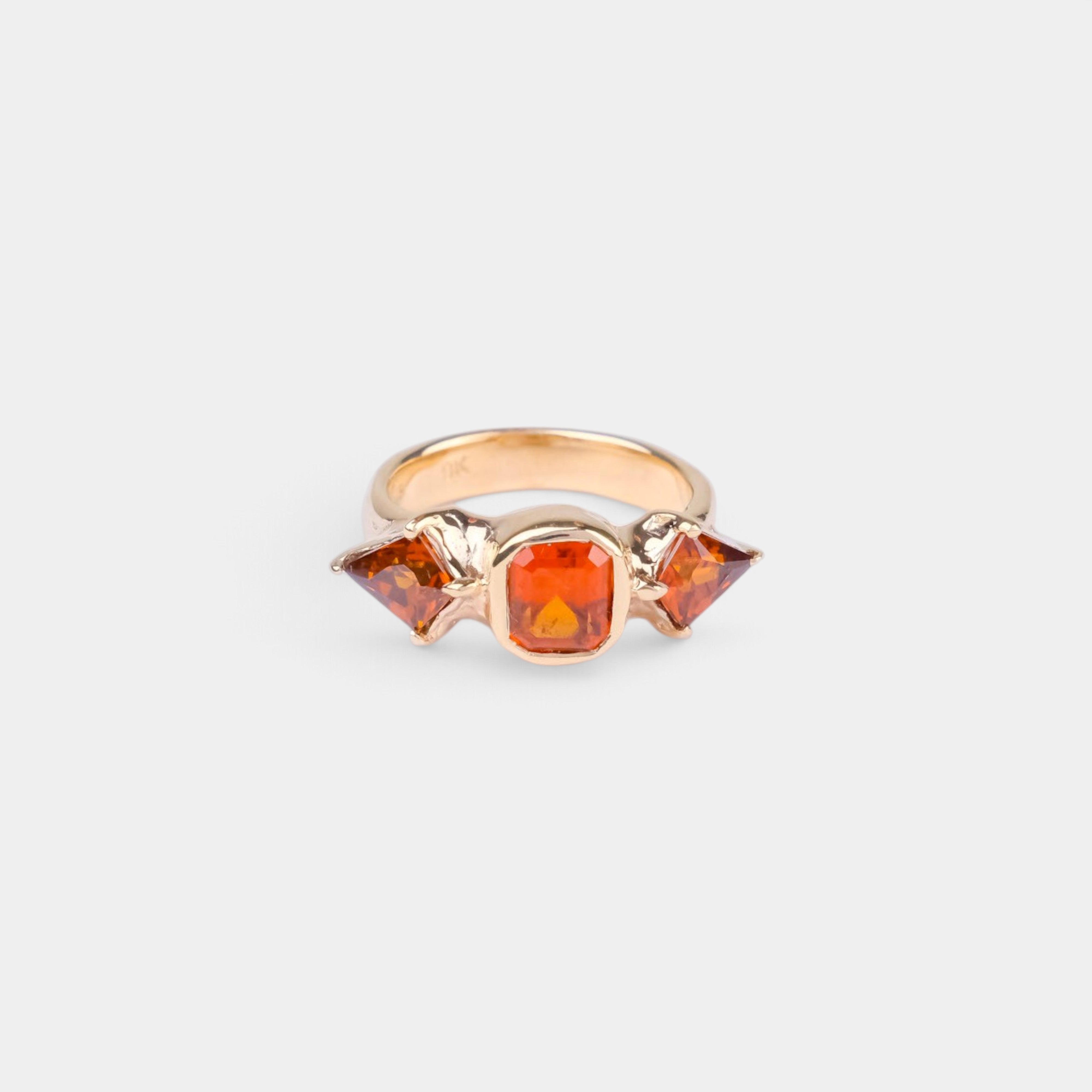 Flying Daggers Ring