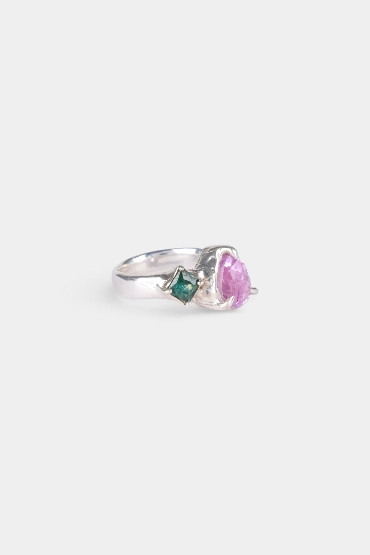 Born Stunner Ring