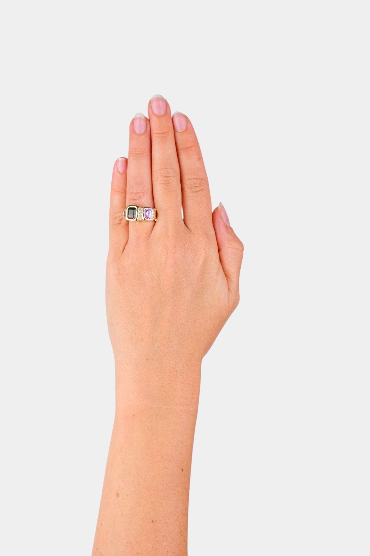 Up Now Ring