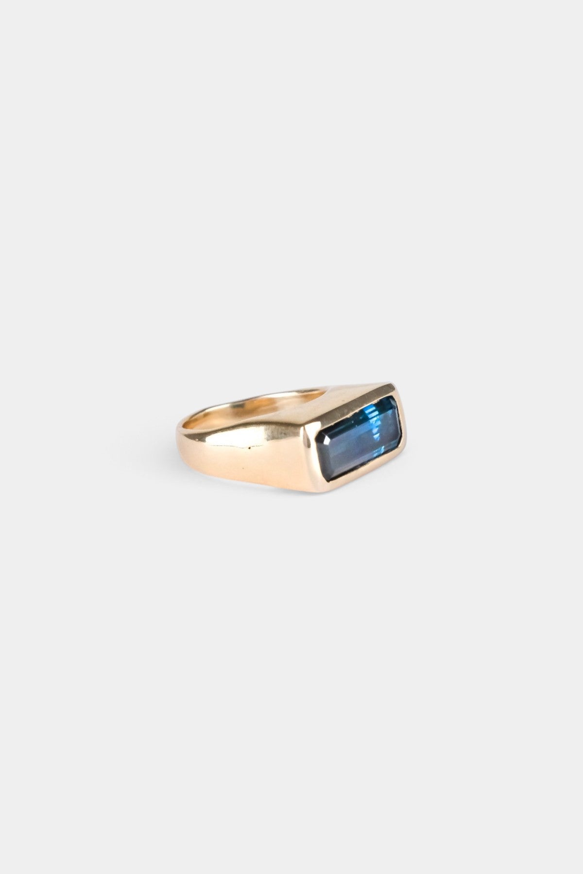 Gimme Dat Signet Ring